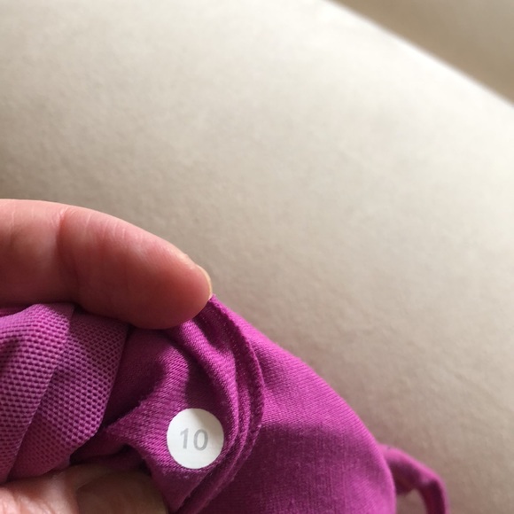 Lululemon racer back tank - Picture 3 of 3